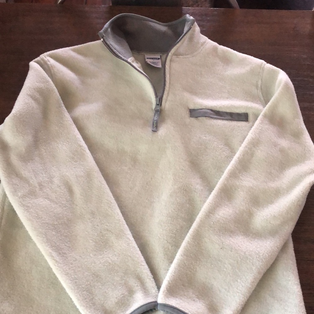 Fleece pullover.. - Picture 2 of 4